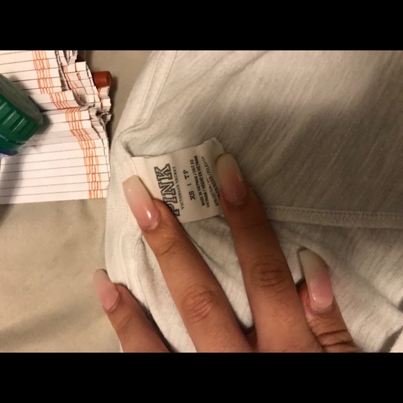 PINK xs shirt - Picture 2 of 2